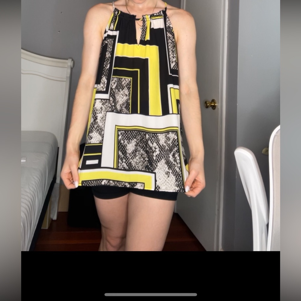 Tank top - Picture 2 of 9
